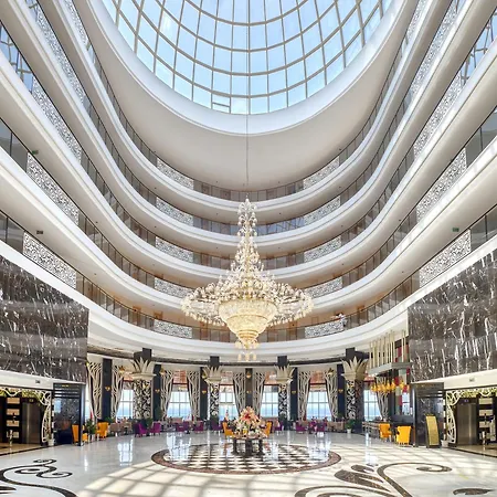 Seaden Sea Planet & Hotell Kızılot