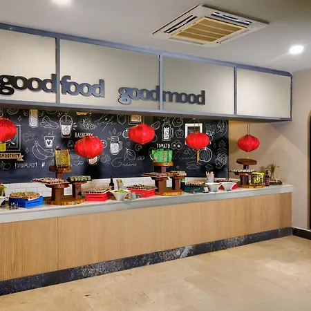 Seaden Sea Planet & Hotell 5*